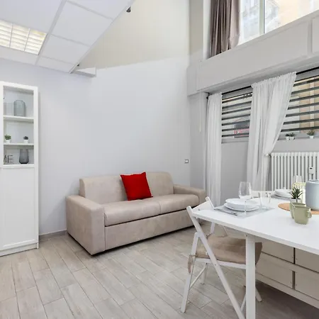 8 Minuti Dal Centro Metro Loreto Apartamento
